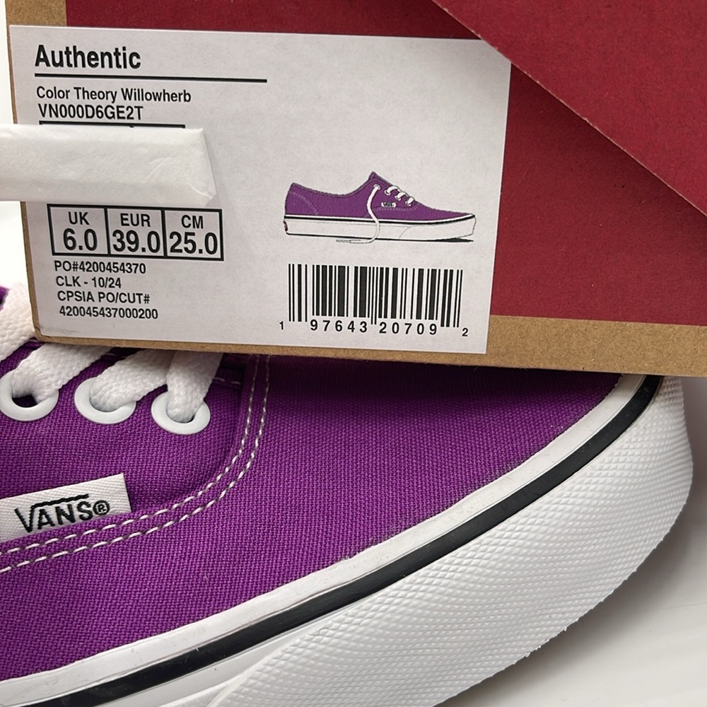 Vans Men’s Purple Canvas Sneakers Waffle Sole Authentic
Color Theory Willow herb - Picture 16 of 16